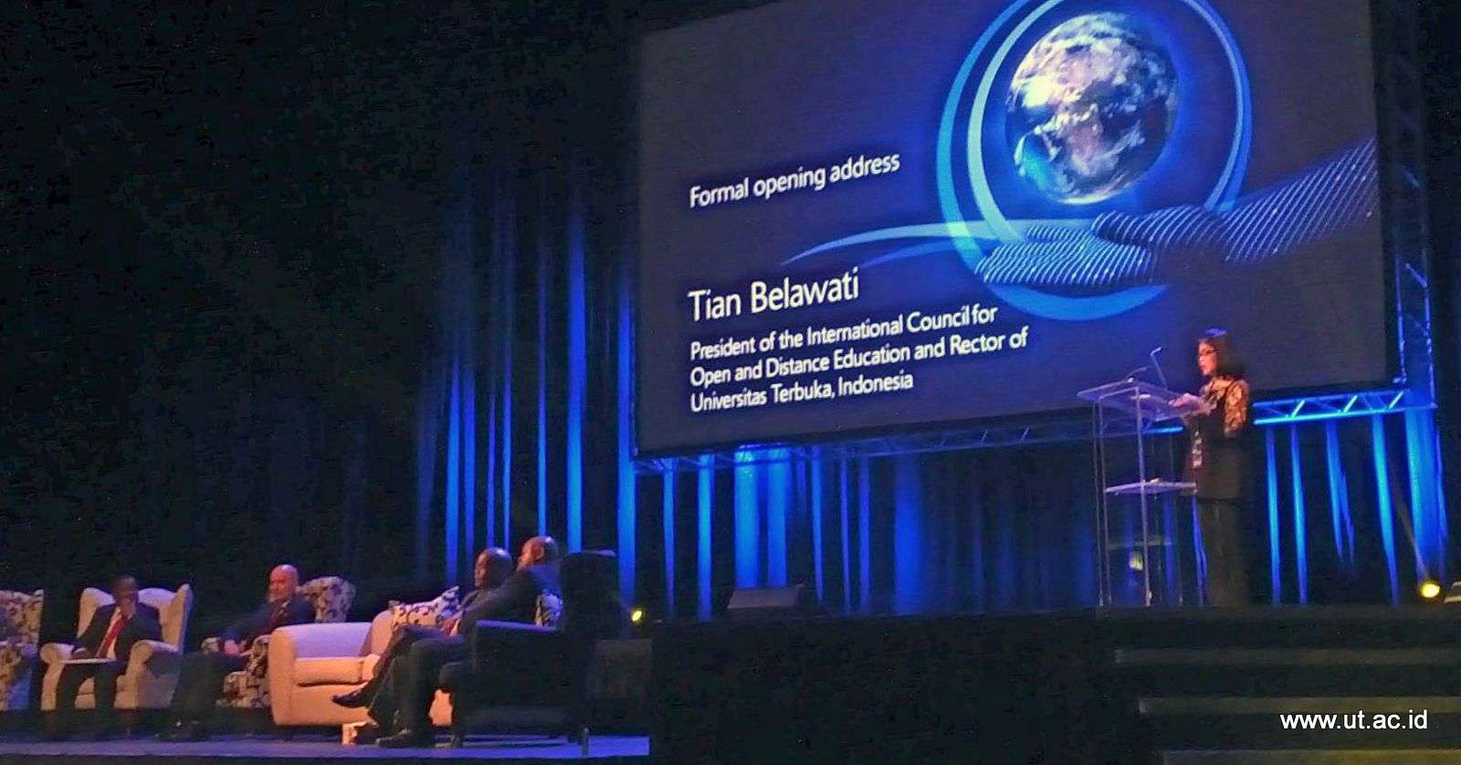 The_26th_ICDE_World_Conference_2015