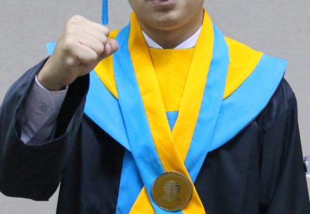 Lulusan Terbaik UT Wisuda II Wil I 2016