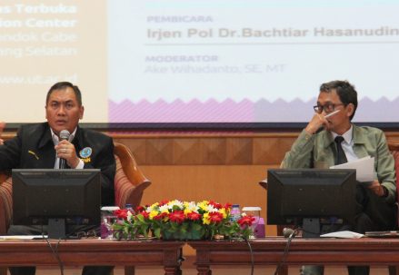 Narasumber_seminar_wisuda_II_wil_I_2016