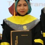 Yulia Anggraeni_Alumni_Wisuda Periode III 2016