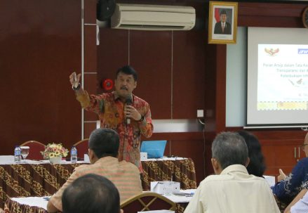 Diskusi_Kearsipan_2016