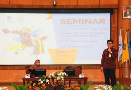 Seminar_Wisuda_UT_Periode_II_2017