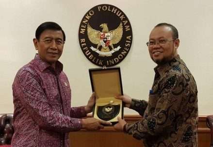 Rektor_UT_Audiensi_dengan_Menko_Polhukam_RI_Januari_2018