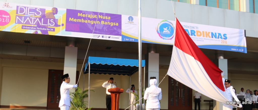 Upacara_Hardiknas_UT_2018