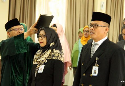 pelantikan_kepala_upbjj-ut_september_2018