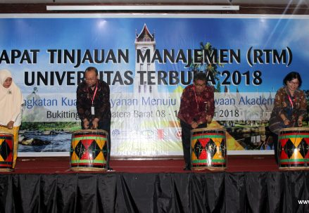 Pembukaan_RTM_UT_di_Padang_pada_8_Oktober_2018