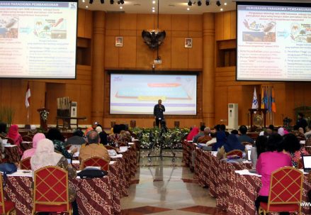 SENMASTER_2018_LPPM_UT