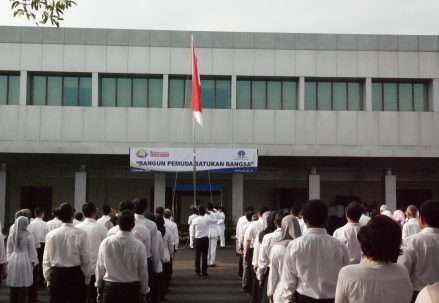 Upacara_Bendera_Sumpah_Pemuda_2018_UT