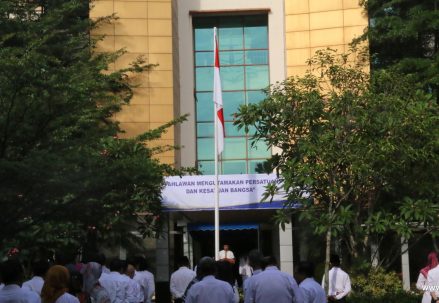 Upacara_Bendera_Hari_Pahlawan_10_November_2018_Universitas_Terbuka