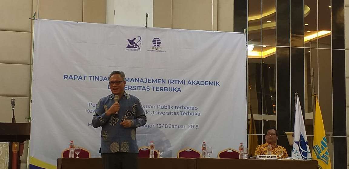 Dirjen_Belmawa_di_RTM_Akademik_UT_Januari_2019_Bogor