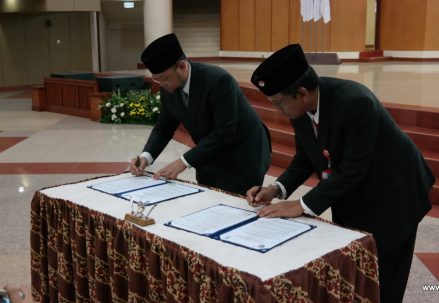 20190520_Penandatanganan_PKS_UT_dengan_Dukcapil_5