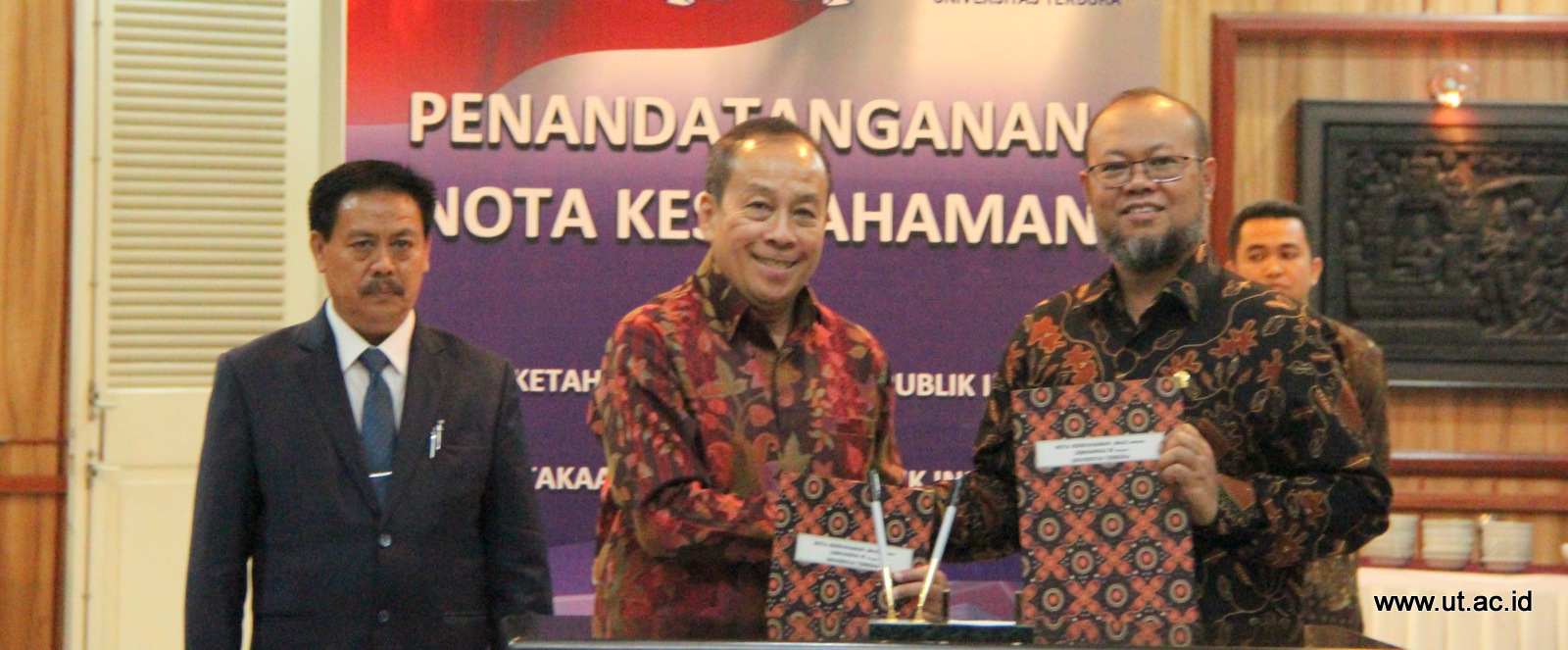 20190910_Penandatanganan_MoU_UT_dengan_Lemhannas_RI_1