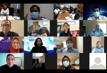 Pertemuan_UT_dengan_RRI
