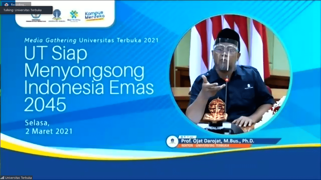 Rektor_saat_Media_Gathering_2021