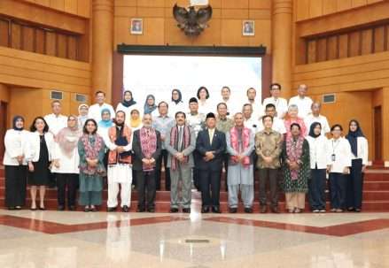 UT_and_AIOU