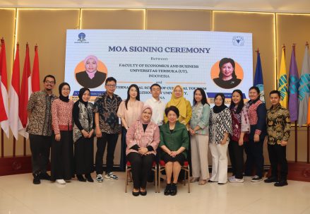 Foto_bersama_china_dan_FE