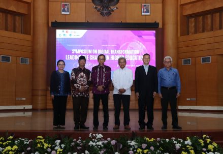 Simposium_ICE-I_dan_XuetangX_1