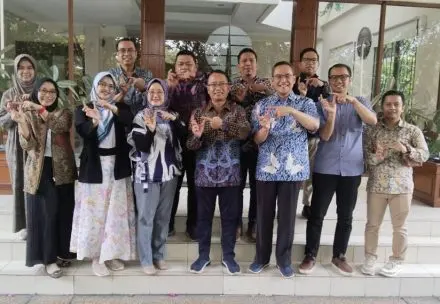 Perkuat Jejaring Global! SPs UT Gelar Pertemuan Strategis dengan Atdikbud RI di Canberra