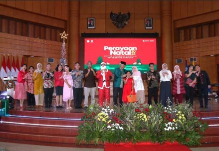 Universitas Terbuka Celebrates Christmas 2025 and Welcomes the New Year in the Spirit of Inclusivity
