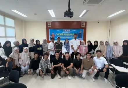 UT Majene Hadirkan CEO Lokal untuk Bangun Jiwa Wirausaha Mahasiswa KIP-K