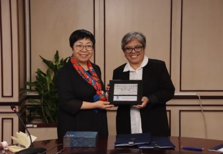 UT dan Beijing Open University Perkuat Kolaborasi Pendidikan Terbuka di Tingkat Global