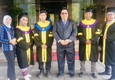 Ribuan Kilometer Terbayar Lunas, Lulusan Bima Buktikan Pendidikan Tinggi Tak Lagi Mengenal Jarak 
