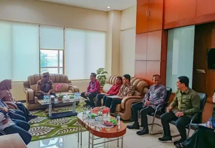 UT Gorontalo and DPD RI Join Forces to Expand Student Opportunities on the National Stage!