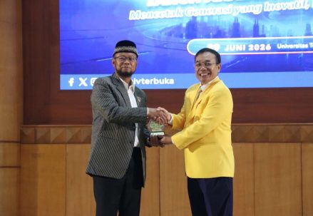 Collaborating with USK and Pemkot Malang, UT’s service for 29.000 Students Can Be Accessed through Mal Pelayanan Publik