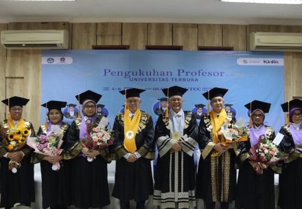 4 Profesor FHISIP UT Dikukuhkan, Ini Gagasan Mereka soal Pendidikan, Birokrasi, dan Kebijakan Publik