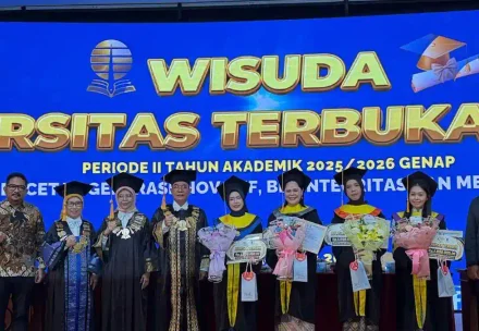 Bukan Akhir Perjalanan, 804 Lulusan UT Batam Didorong Buktikan Ilmu setelah Wisuda